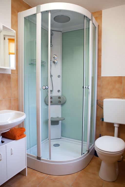 Hotel Kreuz Schwäbisch Gmünd Habitación foto